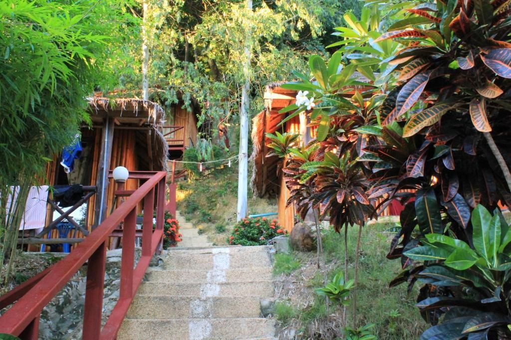 Bamboo Mountain View Phi Phi Resort Экстерьер фото