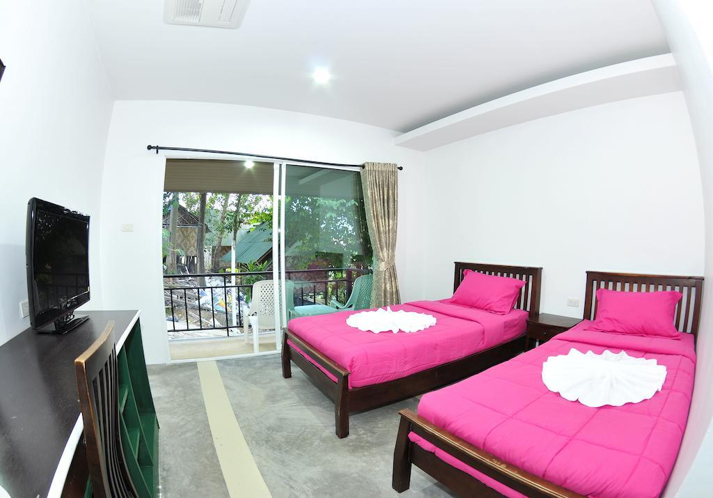 Bamboo Mountain View Phi Phi Resort Номер фото